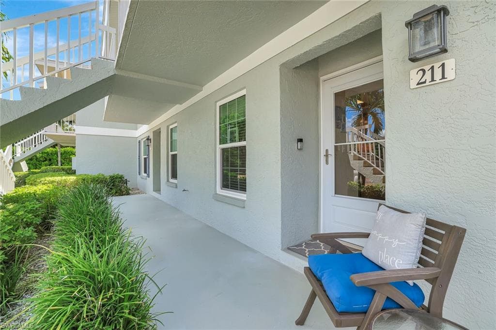 721 Elkcam Cir 211, Marco Island, FL 34145-4
