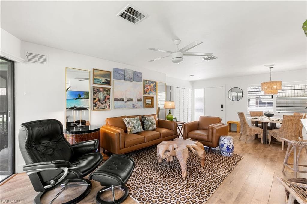 4072 Belair Ln 403, Naples, FL 34103-6
