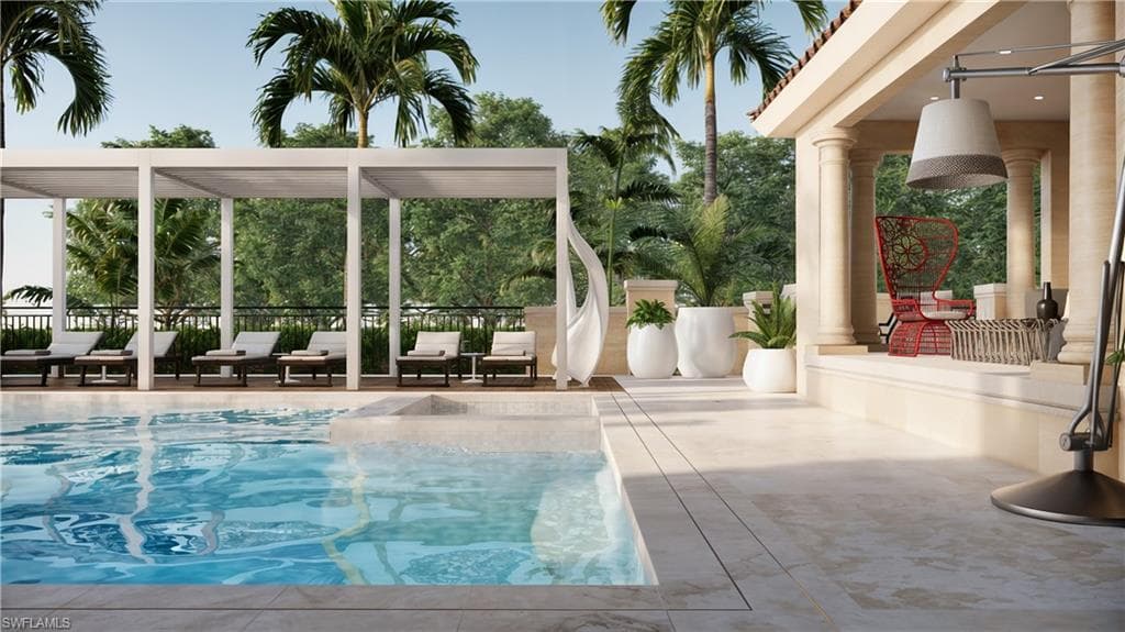 1301 3rd Ave S, Naples, FL 34102-19