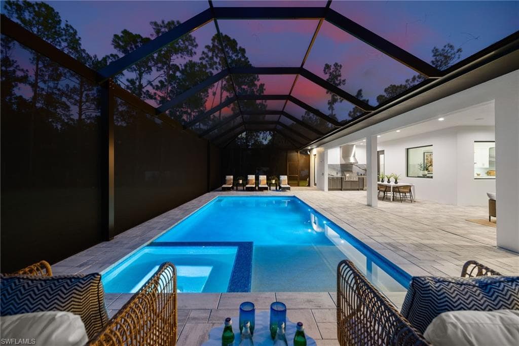 4221 7th Ave NW, Naples, FL 34119-30