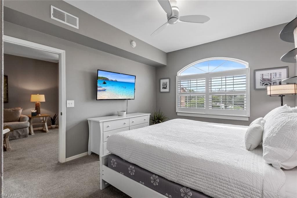 15655 Ocean Walk Cir 310, Fort Myers, FL 33908-17