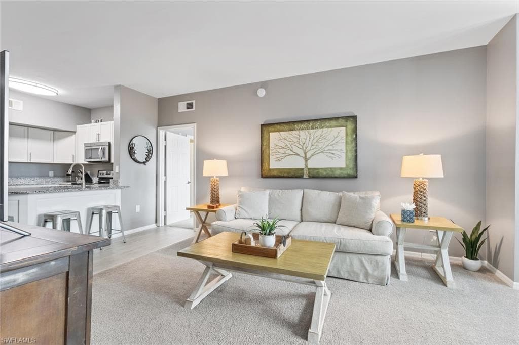 15655 Ocean Walk Cir 310, Fort Myers, FL 33908-7