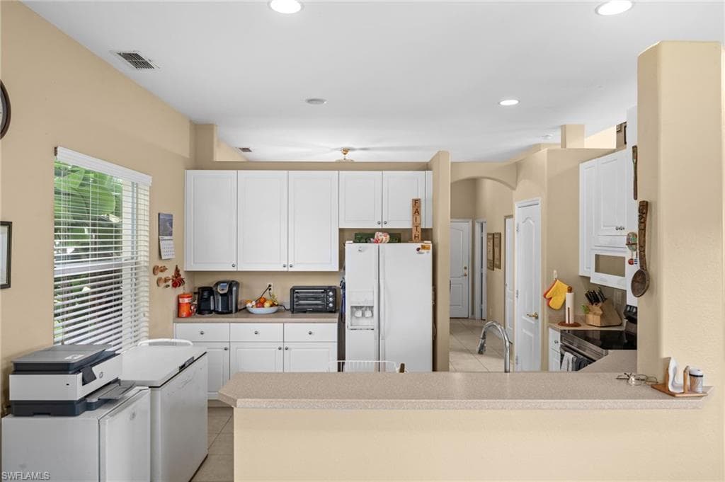 8830 Spring Mountain Way, Fort Myers, FL 33908-17