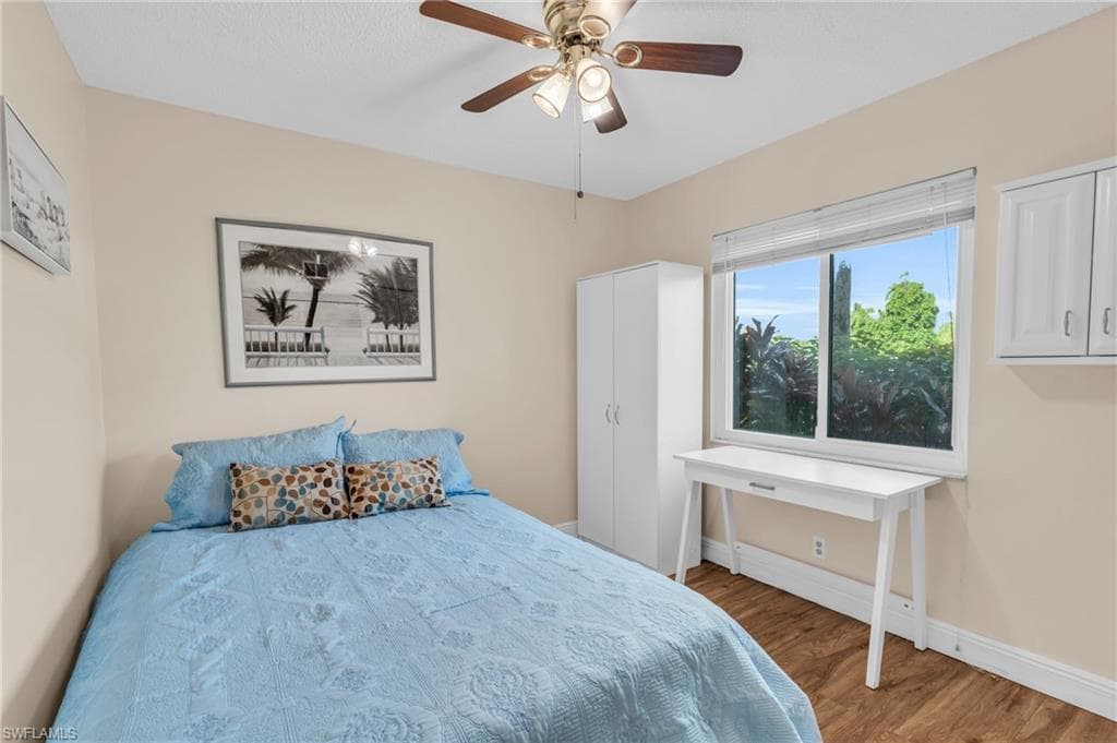 4318 27th Ct SW 102, Naples, FL 34116-14