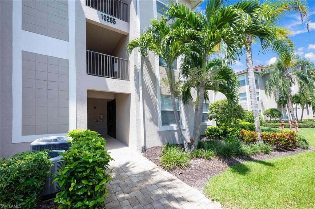 10265 Heritage Bay Blvd 618, Naples, FL 34120-3