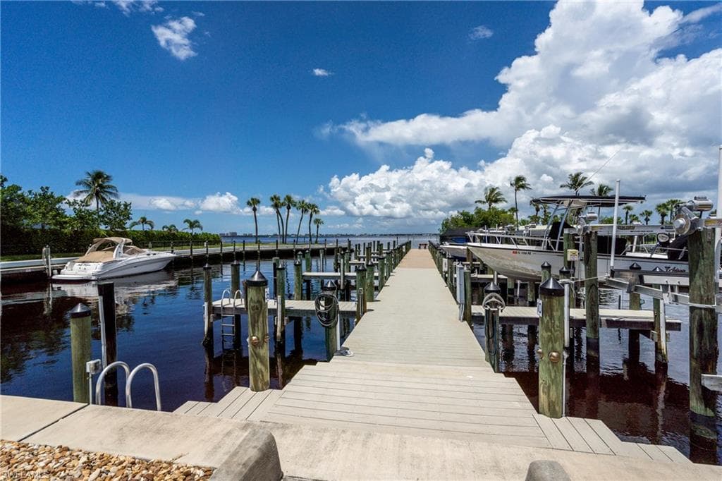 14815 Laguna Dr 103, Fort Myers, FL 33908-9