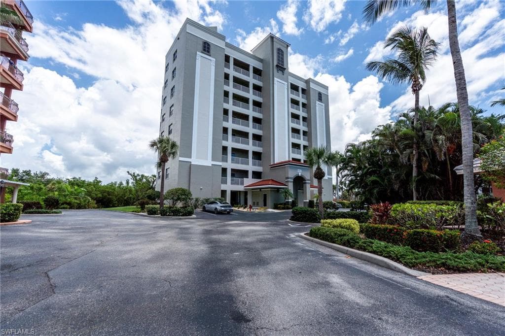 14815 Laguna Dr 103, Fort Myers, FL 33908-4