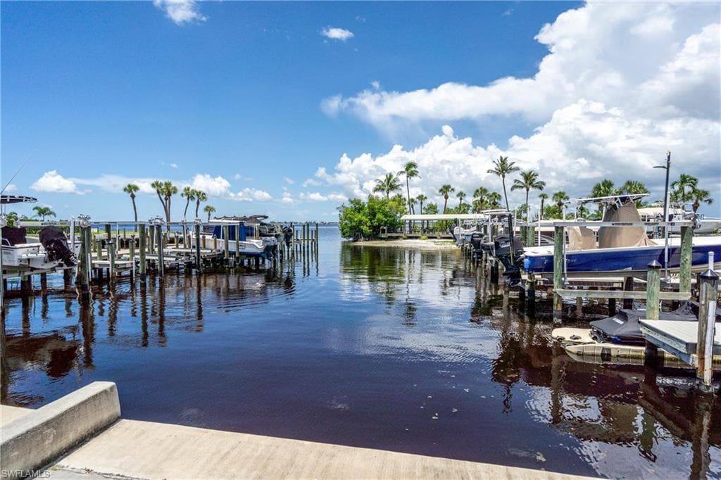 14815 Laguna Dr 103, Fort Myers, FL 33908-8