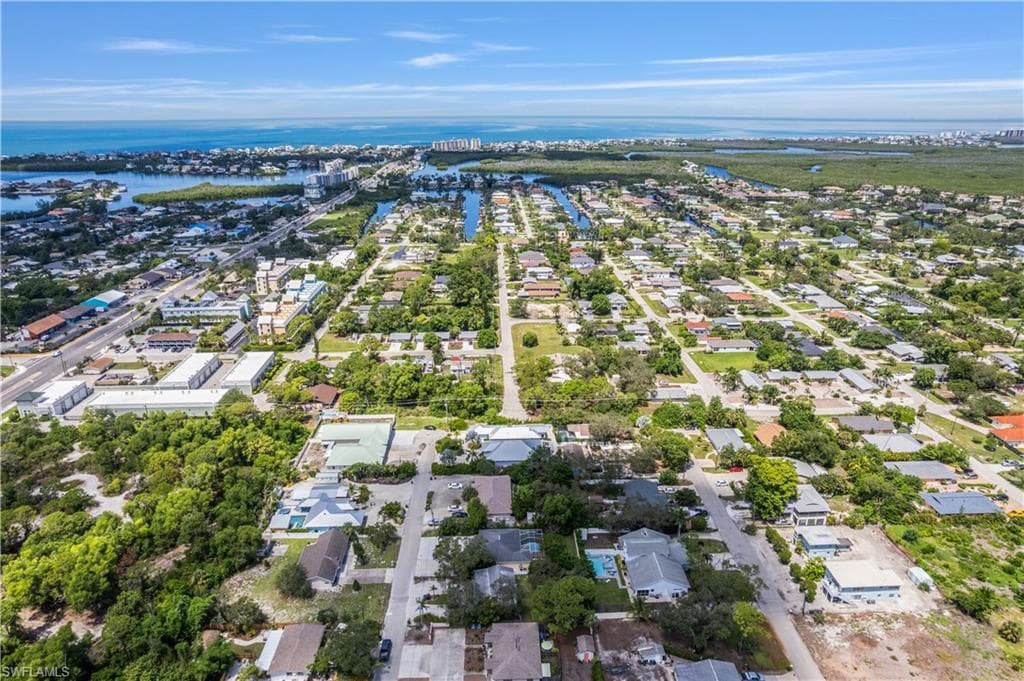 4266 Springs Ln, Bonita Springs, FL 34134-29