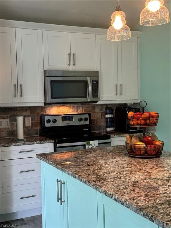 3525 16th Ave SE, Naples, FL 34117-11