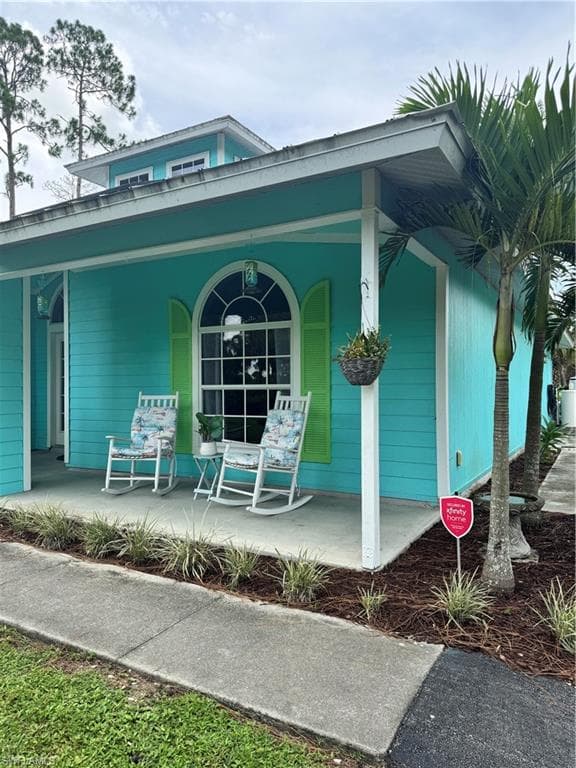 3525 16th Ave SE, Naples, FL 34117-5