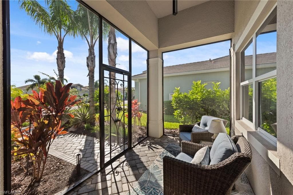 28560 Twain Dr, Bonita Springs, FL 34135-10