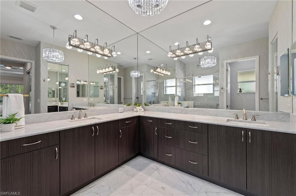 28560 Twain Dr, Bonita Springs, FL 34135-27