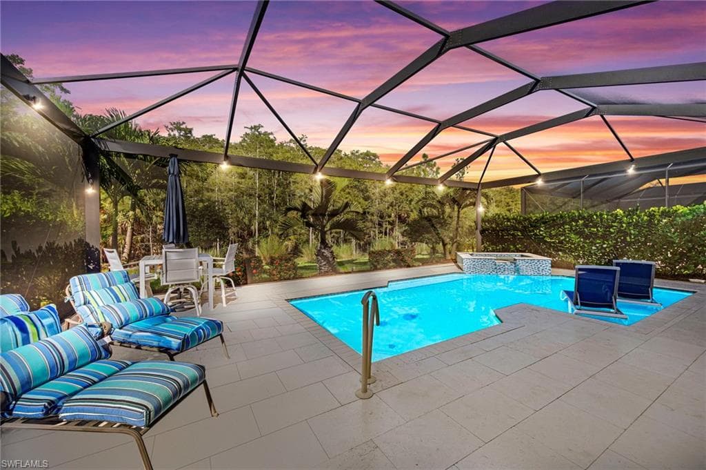28560 Twain Dr, Bonita Springs, FL 34135-3