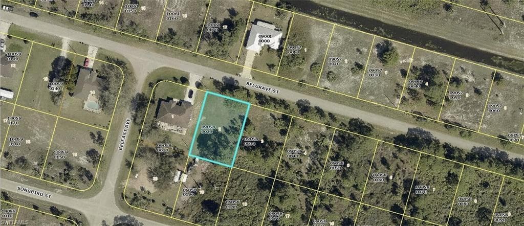 1234 Belgrave St, Fort Myers, FL 33913-1