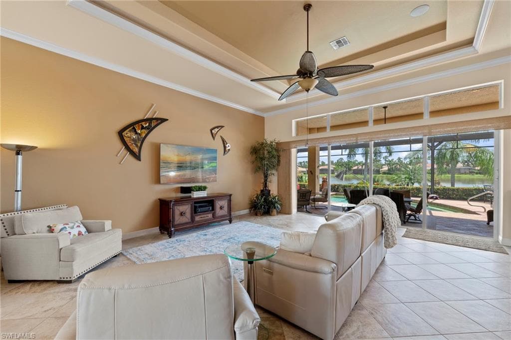 19427 La Serena Dr, Estero, FL 33967-9