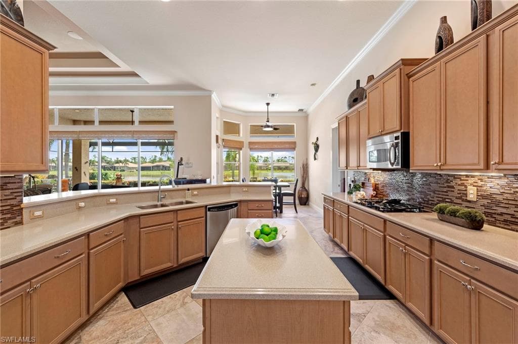 19427 La Serena Dr, Estero, FL 33967-15