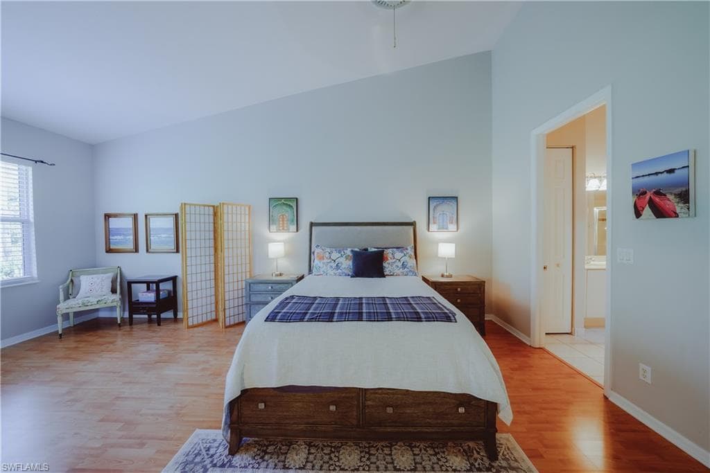 6745 Huntington Lakes Cir 201, Naples, FL 34119-12