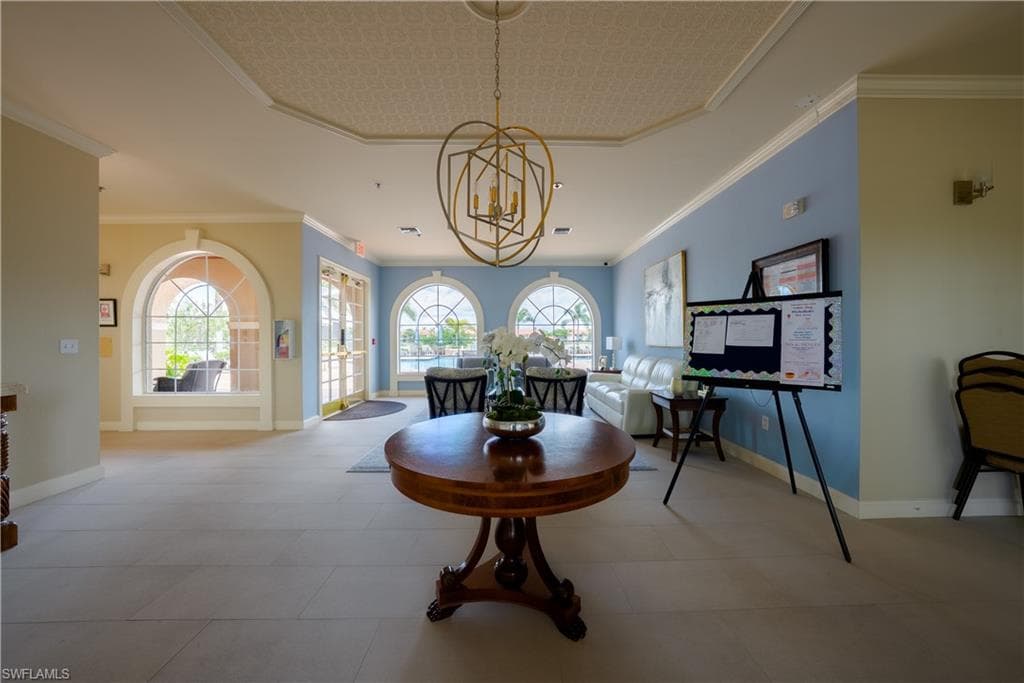 6745 Huntington Lakes Cir 201, Naples, FL 34119-40