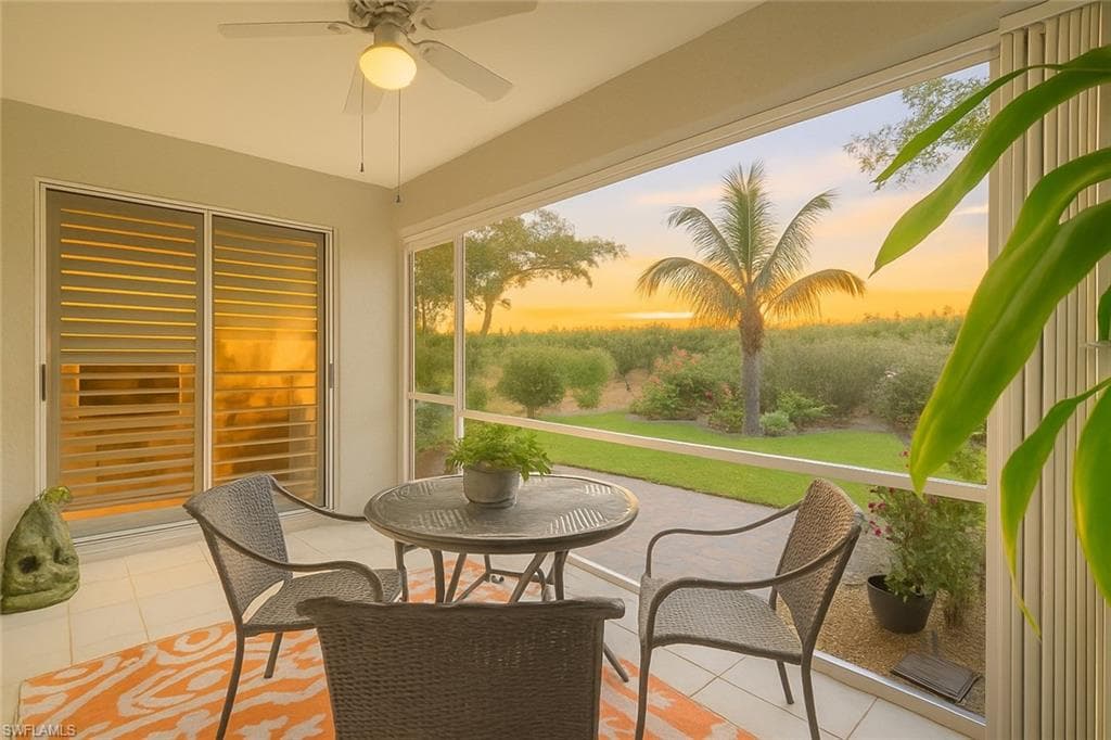 526 Saint Andrews Blvd 18, Naples, FL 34113-9