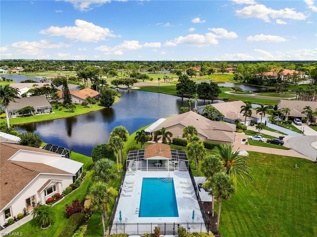 526 Saint Andrews Blvd 18, Naples, FL 34113-19