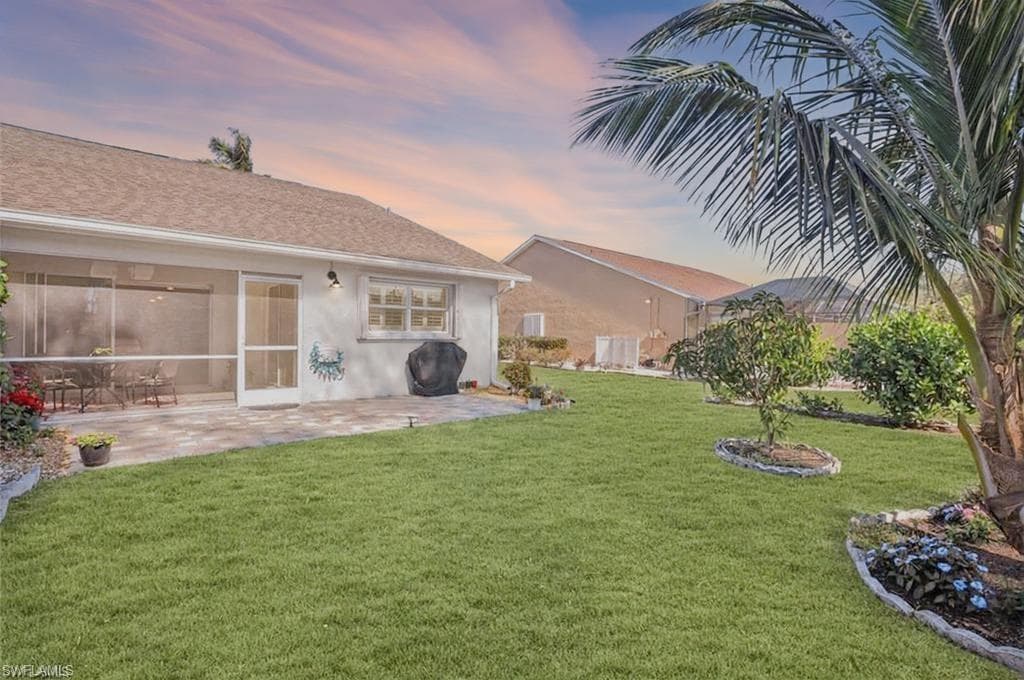 526 Saint Andrews Blvd 18, Naples, FL 34113-2