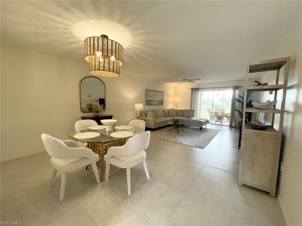 5435 Rattlesnake Hammock Rd 202, Naples, FL 34113-8
