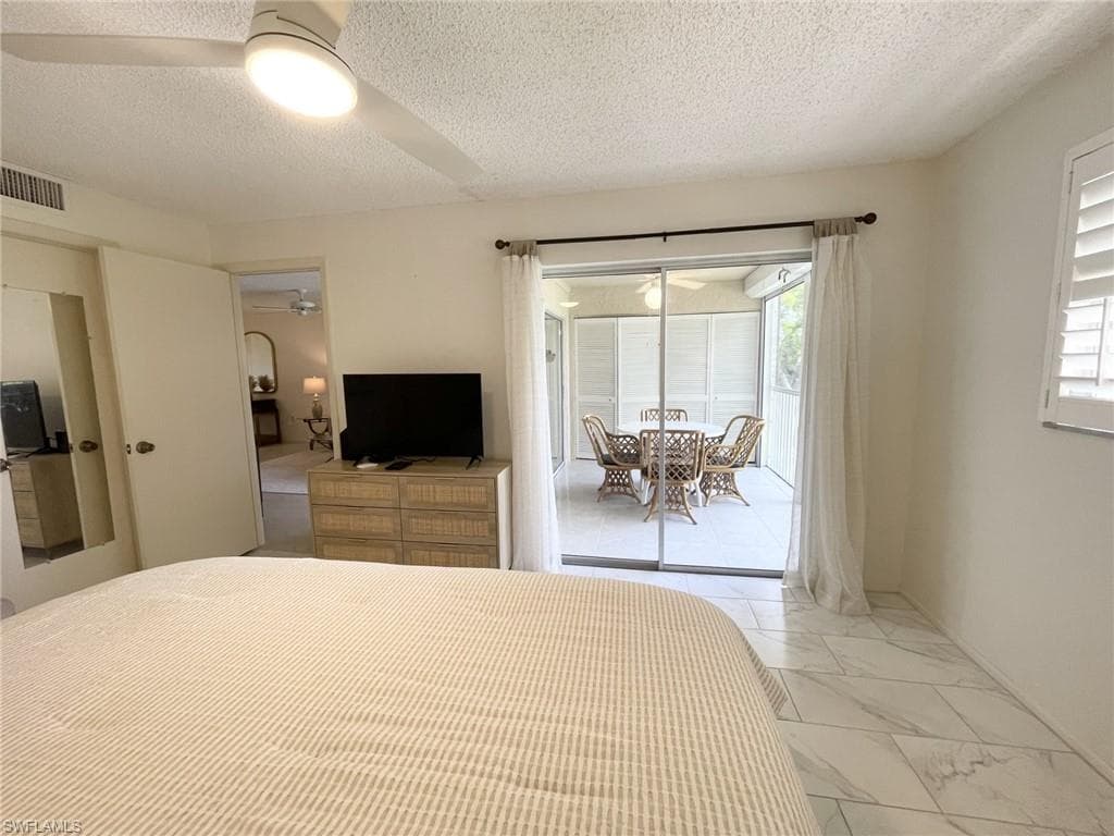 5435 Rattlesnake Hammock Rd 202, Naples, FL 34113-15