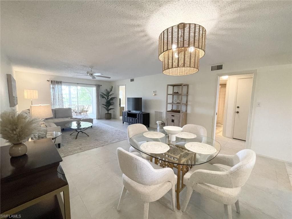 5435 Rattlesnake Hammock Rd 202, Naples, FL 34113-6