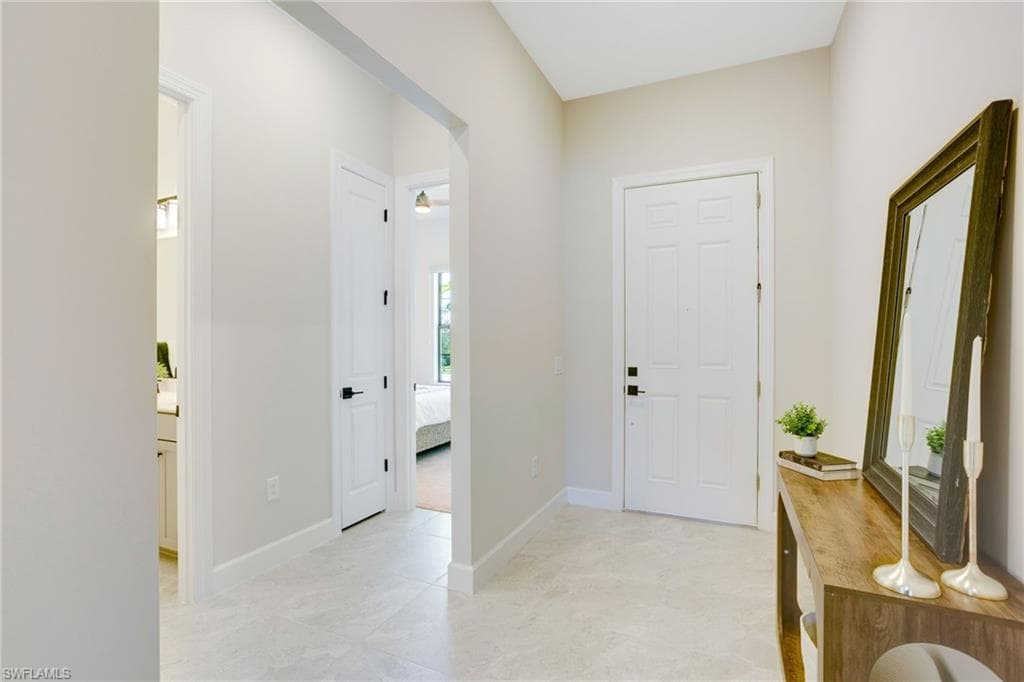 10112 Seaside Way, Bonita Springs, FL 34135-9