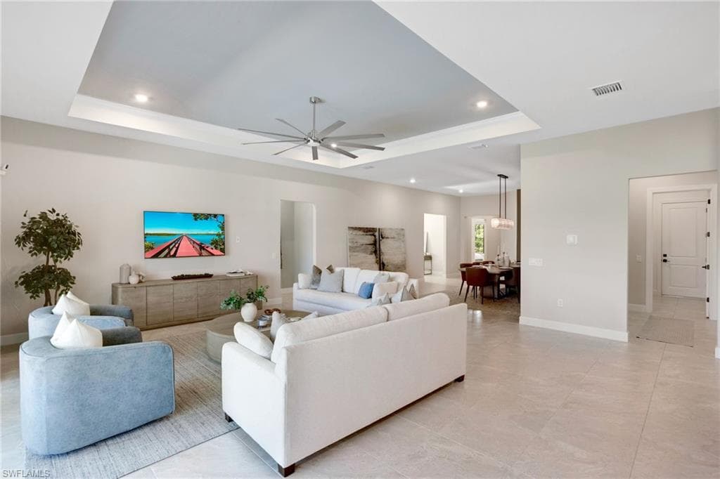10112 Seaside Way, Bonita Springs, FL 34135-11