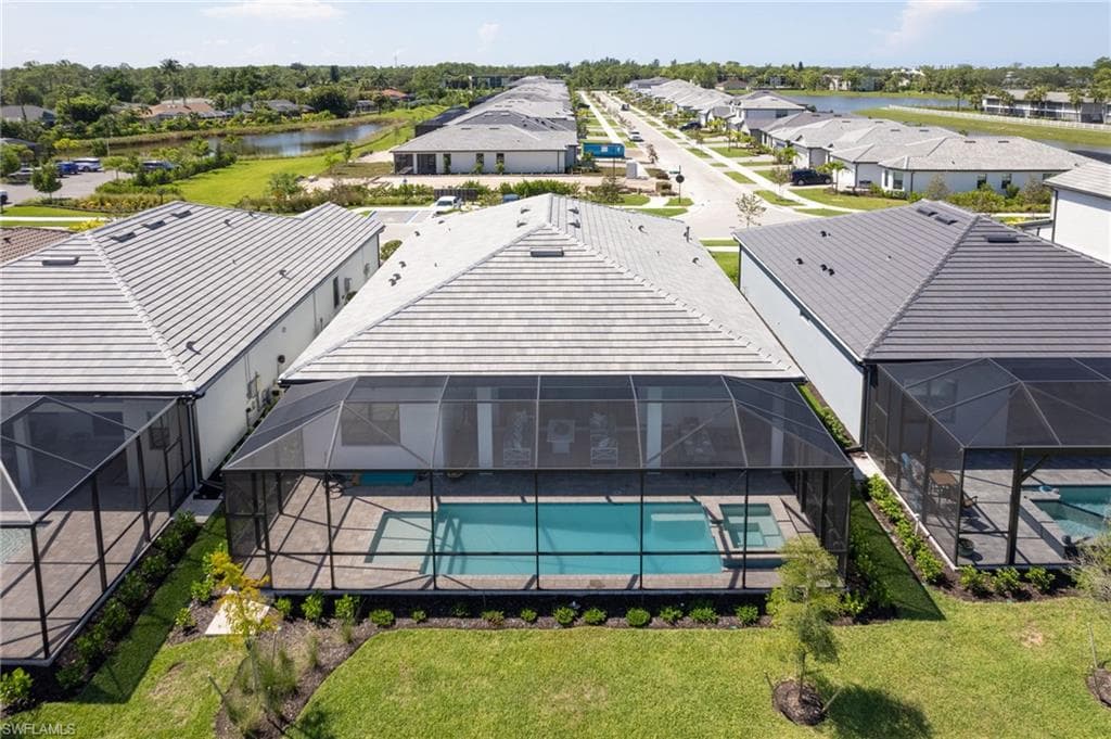 10112 Seaside Way, Bonita Springs, FL 34135-33