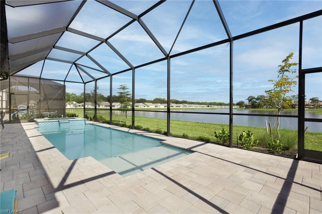 10112 Seaside Way, Bonita Springs, FL 34135-5