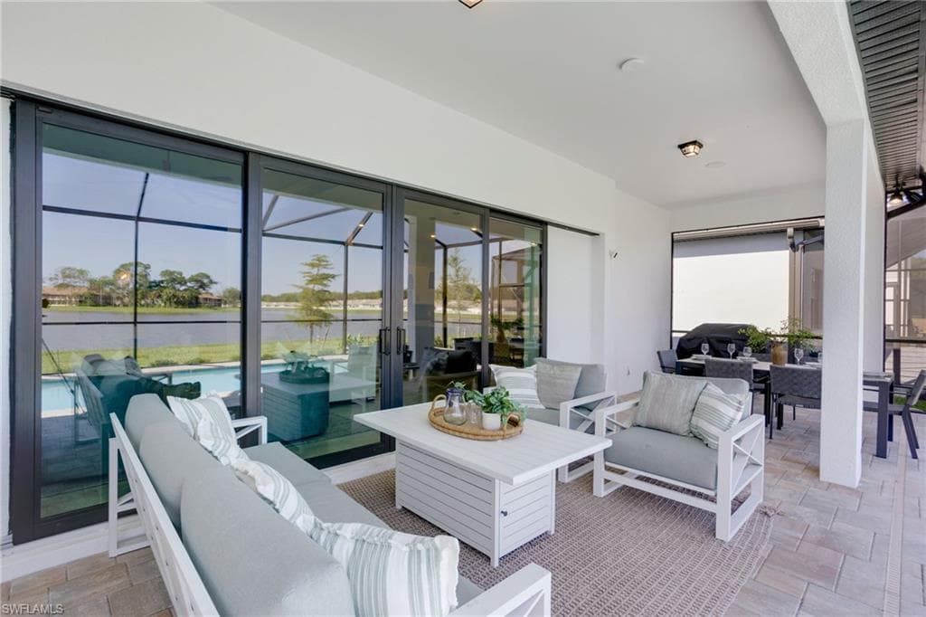 10112 Seaside Way, Bonita Springs, FL 34135-7