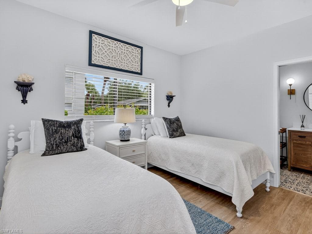 764 Eagle Creek Dr 104, Naples, FL 34113-22