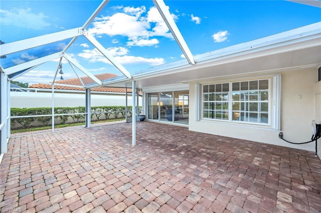 3093 Futuna Ln, Naples, FL 34119-23