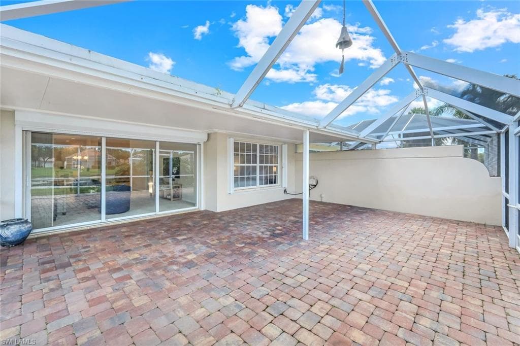3093 Futuna Ln, Naples, FL 34119-24