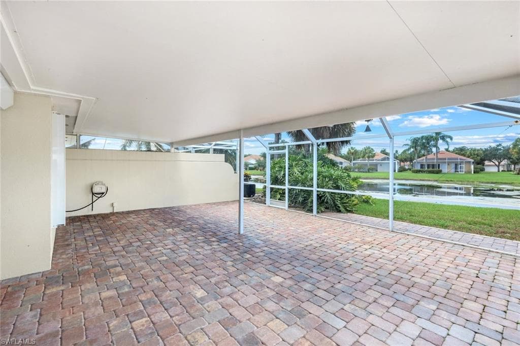 3093 Futuna Ln, Naples, FL 34119-25