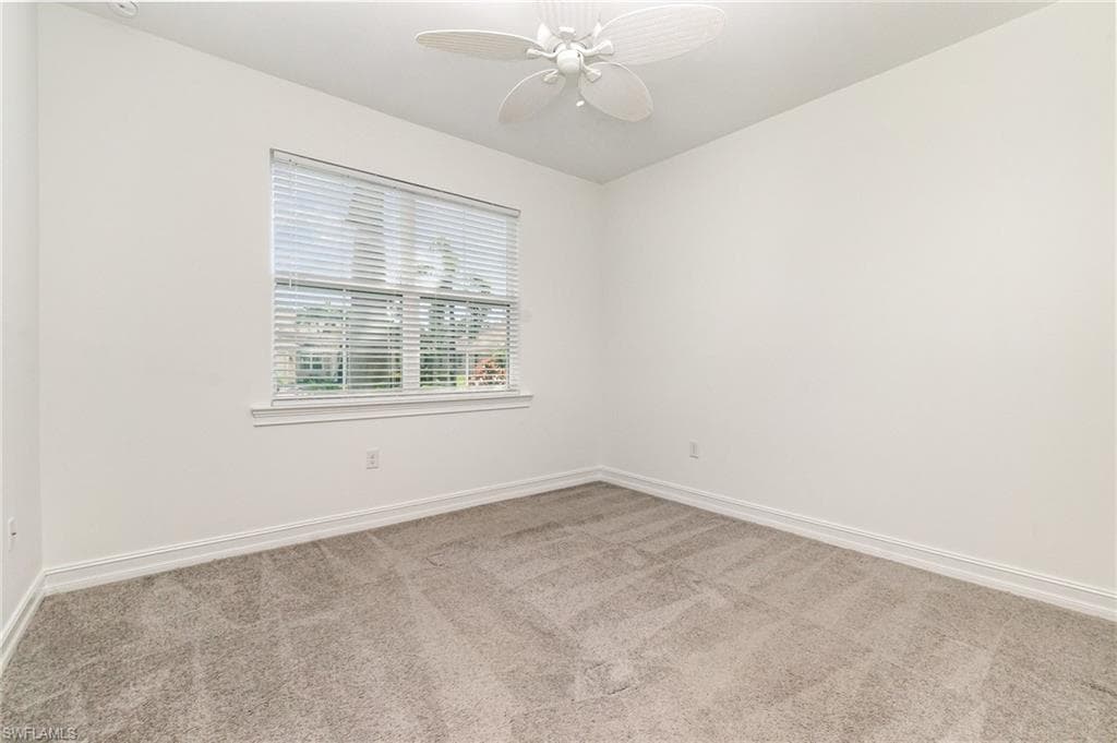 18420 Royal Hammock Blvd, Naples, FL 34114-20