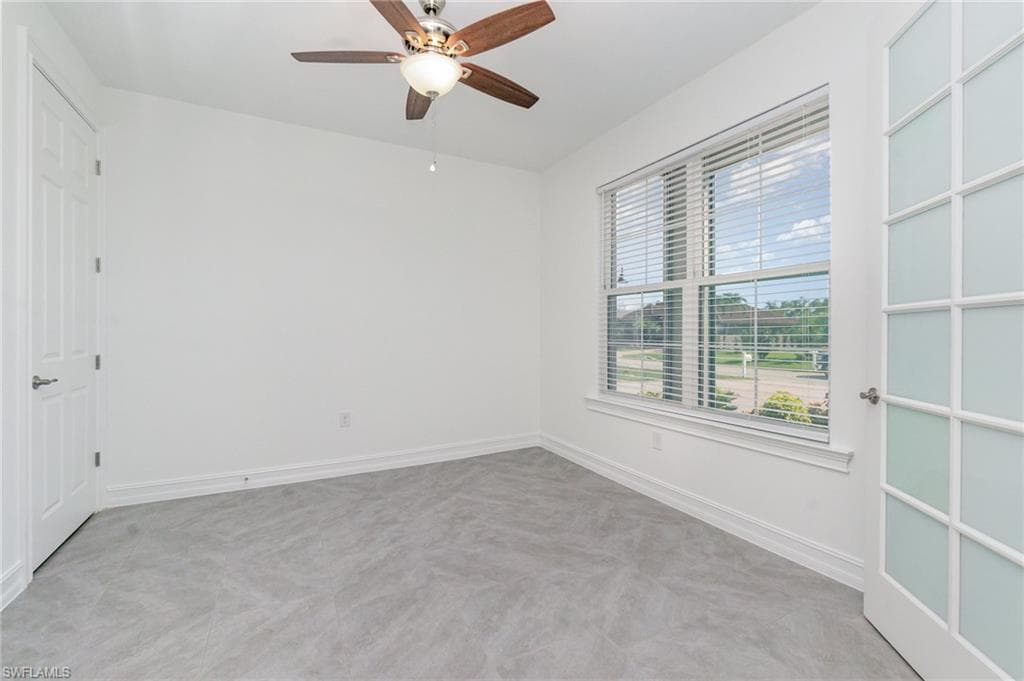 18420 Royal Hammock Blvd, Naples, FL 34114-22