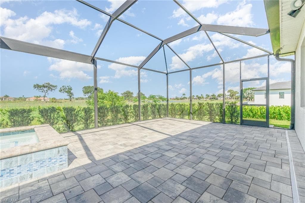 18420 Royal Hammock Blvd, Naples, FL 34114-29