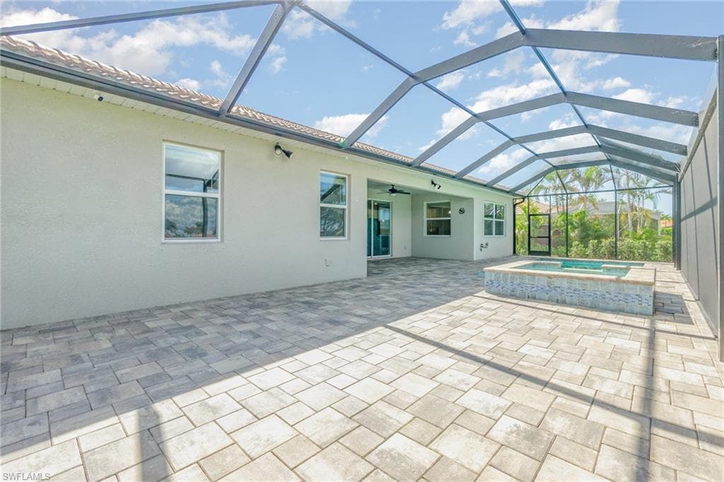 18420 Royal Hammock Blvd, Naples, FL 34114-30