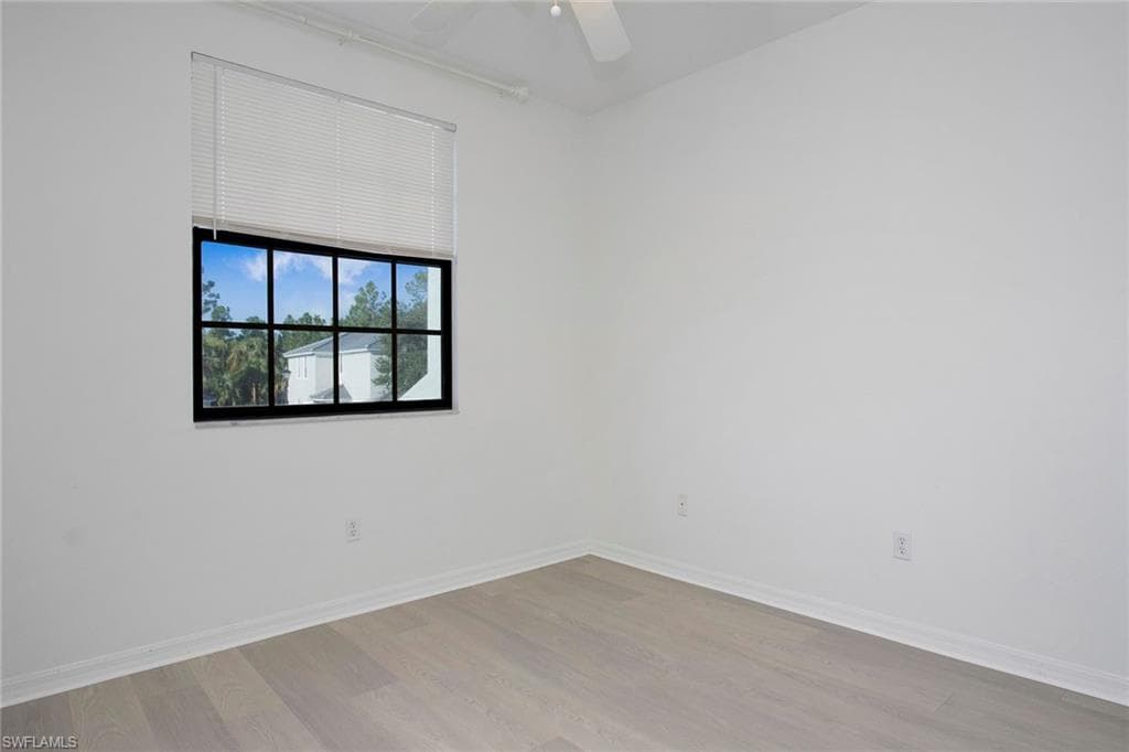 15191 Summit Place Cir, Naples, FL 34119-29