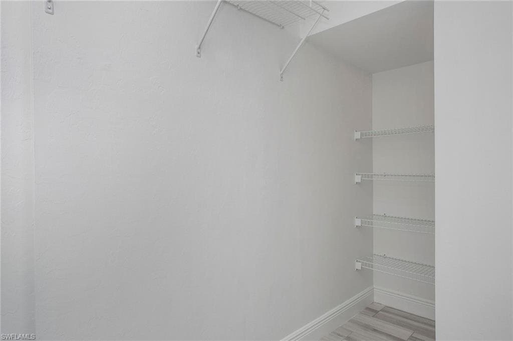 15191 Summit Place Cir, Naples, FL 34119-36
