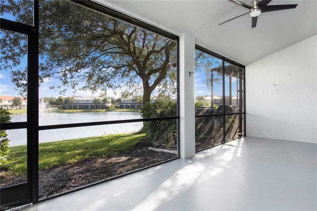 15191 Summit Place Cir, Naples, FL 34119-37