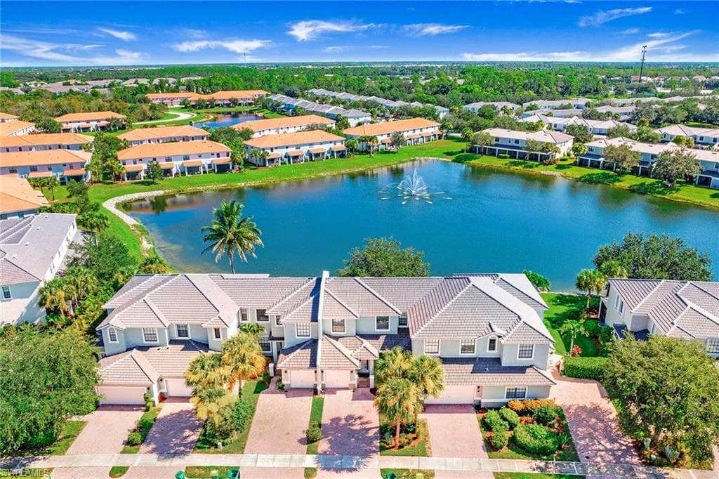 15191 Summit Place Cir, Naples, FL 34119-44