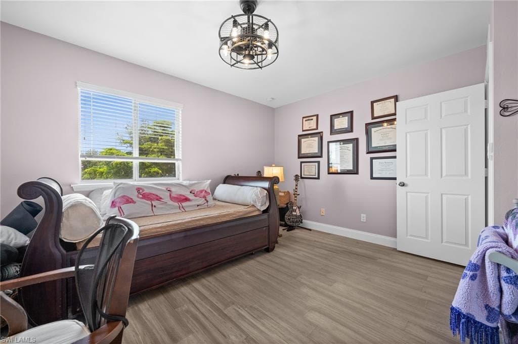 2524 Blackburn Cir, Cape Coral, FL 33991-31
