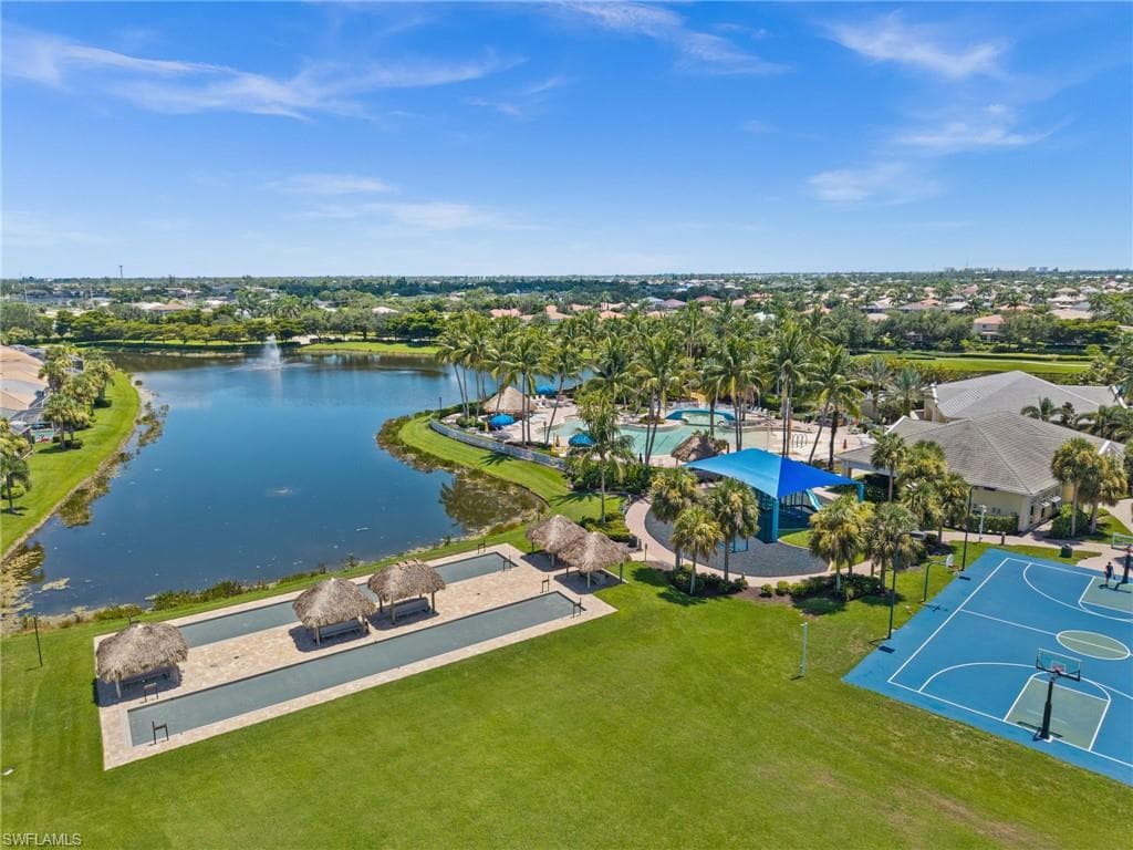 2524 Blackburn Cir, Cape Coral, FL 33991-40