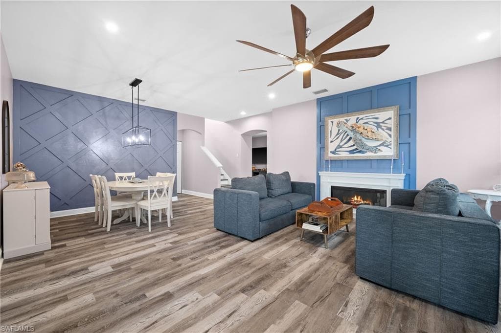 2524 Blackburn Cir, Cape Coral, FL 33991-8