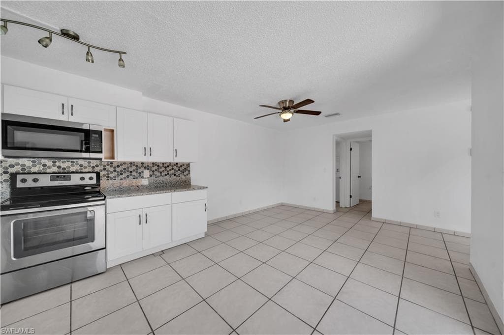 1444 Park Shore Cir 4, Fort Myers, FL 33901-12